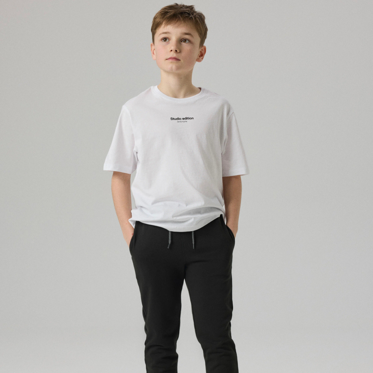 Joggeri Bru, Negru
